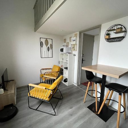 Appartement Immeuble Les Perdrix à Quimper Extérieur photo